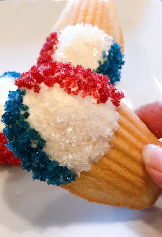 Red, White, and Blue no-bake patriotic ice cream cone cookies